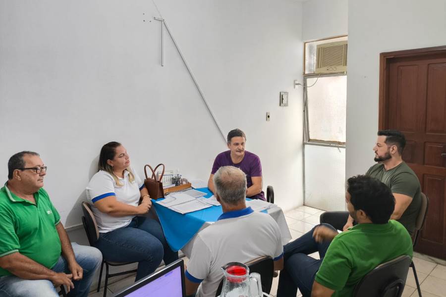 APLB SINDICATO E SECRETARIA DE EDUCAÇÃO REÚNEM-SE PARA TRATAR DE PAUTAS DECISIVAS PARA A CATEGORIA
