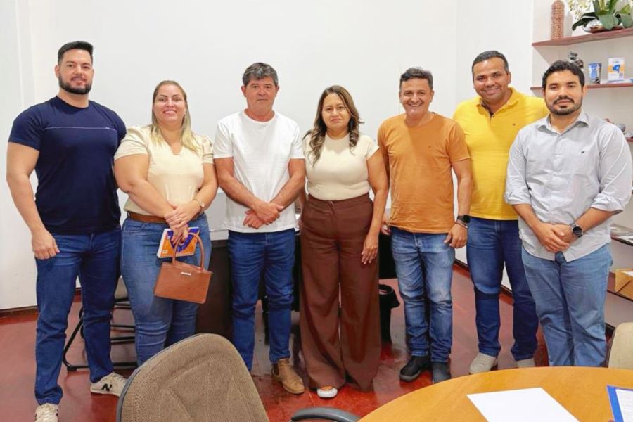REUNIÃO INSTITUCIONAL DEBATE RECURSOS DO PRECATÓRIO DO FUNDEF EM MACAÚBAS